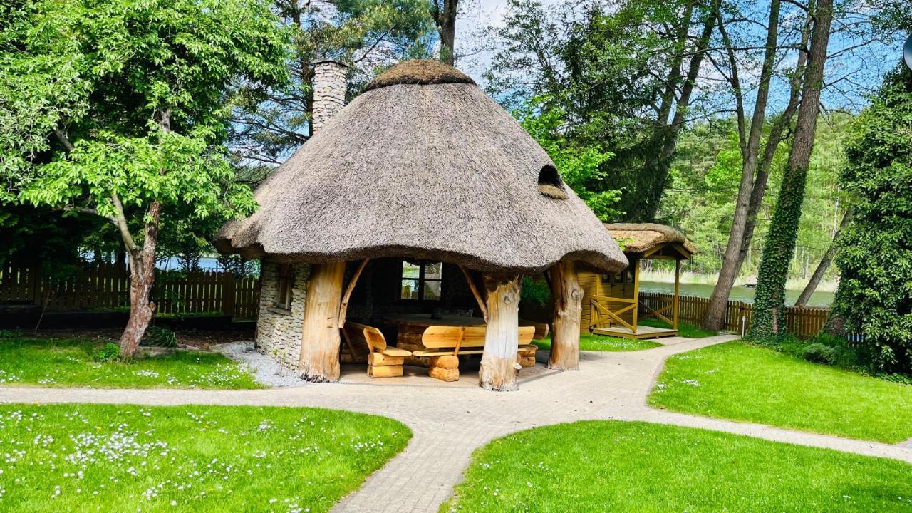 Villa Dom Jeziorna Lubiatów Exterior foto