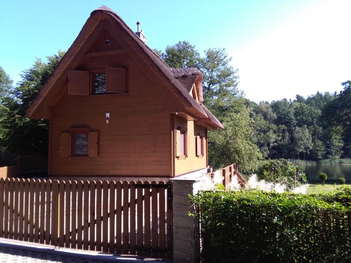 Villa Dom Jeziorna Lubiatów Exterior foto
